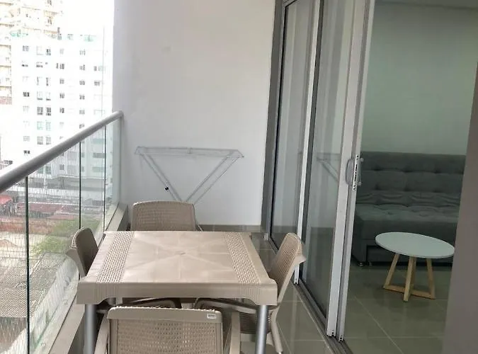 Marina Club Piso 8
